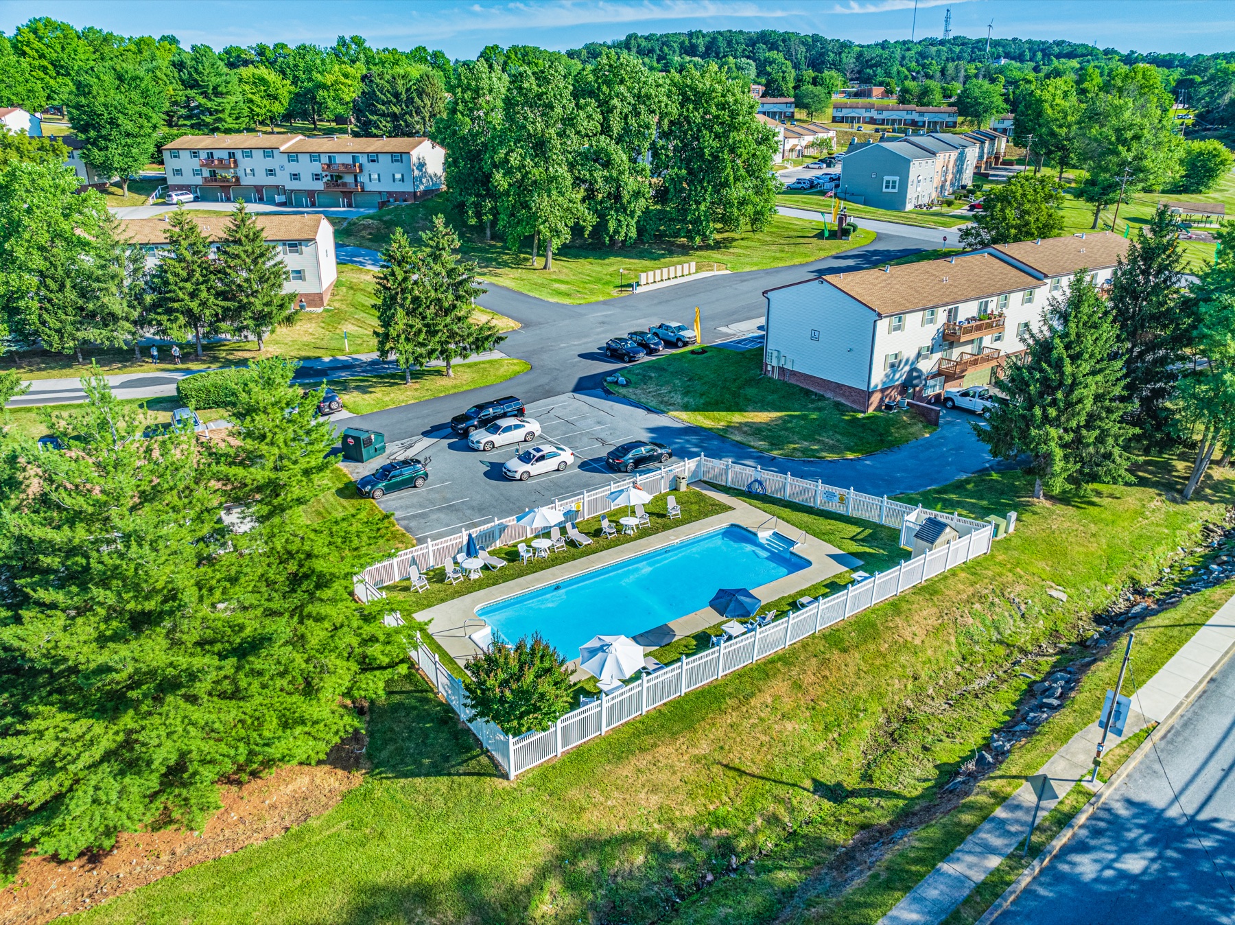 Aerial view of Camelot Arms and North Hills in York, Pennsylvania